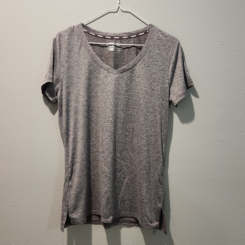 RBX WOMANS PURPLE HEATHER X-DRI V-NECK WORKOUT TOP SIZE MEDIUM